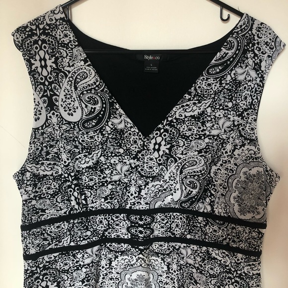 Style & Co top - Picture 2 of 5